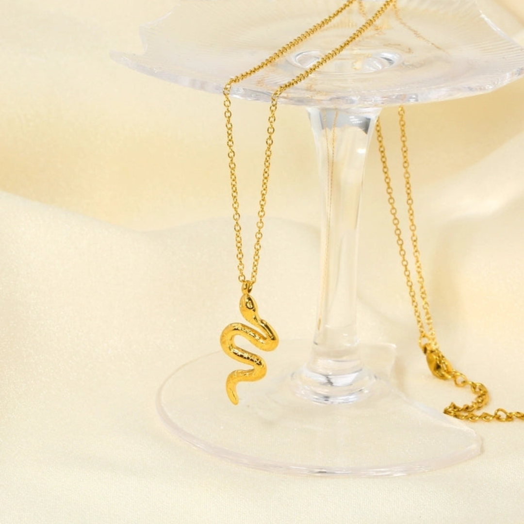 Collier Serpent